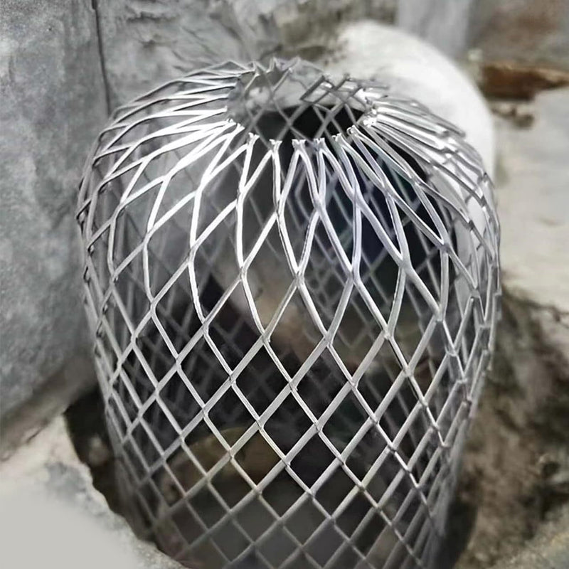 🍂 Aluminium gutter filter & downpipe strainer – prevents blockages caused by leaves and debris in your home’s drainage system