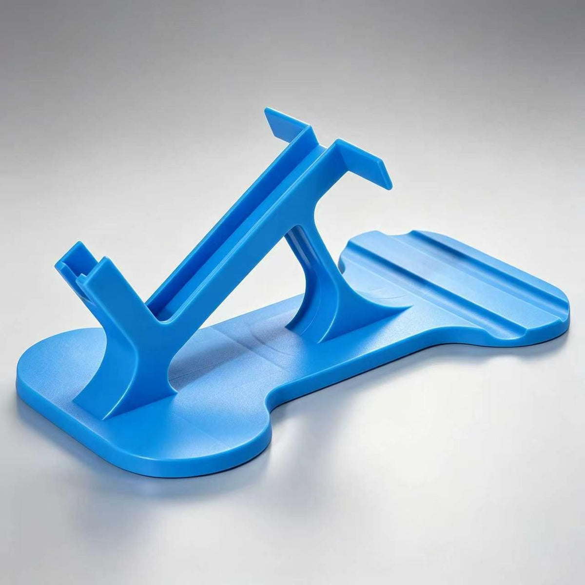 🔥-50% off today: Multi-angle phone stand compatible with landscape mode – 3-position adjustable desk stand, secure grip and hands-free use for bed, sofa and office.